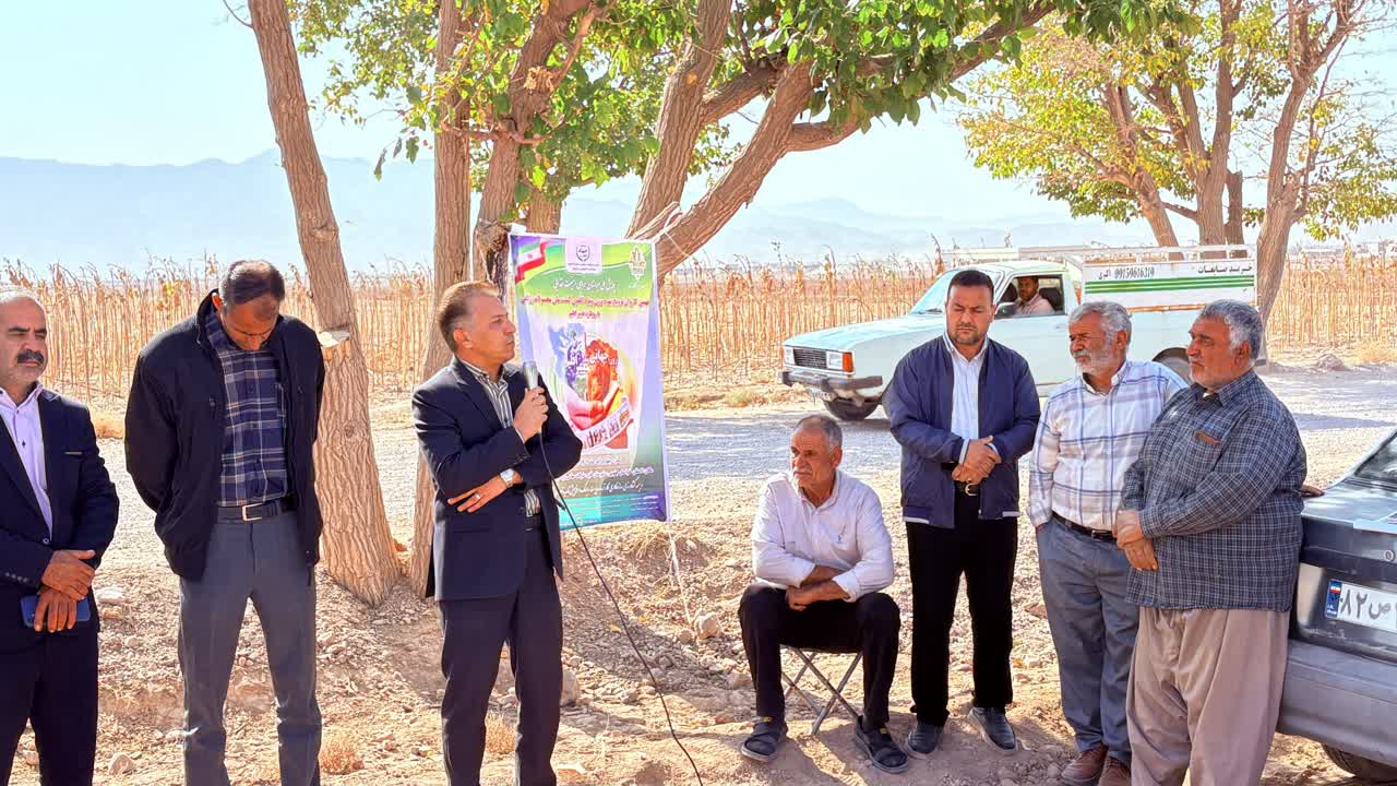 📡برگزاری نهمین کاروان ترویج بهره وری کشاورزی و ترویج الگوی کشت در شهر نیمبلوک ،شهرستان قاینات استان خراسان جنوبی